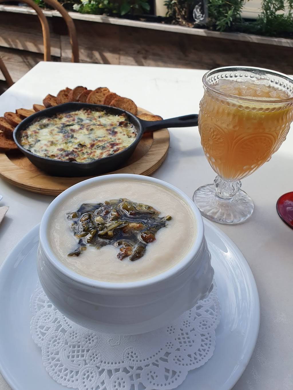 Claytons Bakery & Bistro | bakery | 849 Orange Ave, Coronado, CA 92118, USA | 6193195001 OR +1 619-319-5001