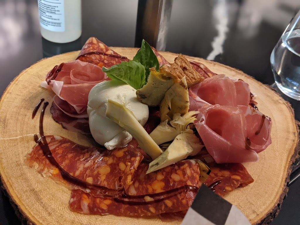 Nando | restaurant | 393 Hanover St, Boston, MA 02113, USA | 8572399060 OR +1 857-239-9060