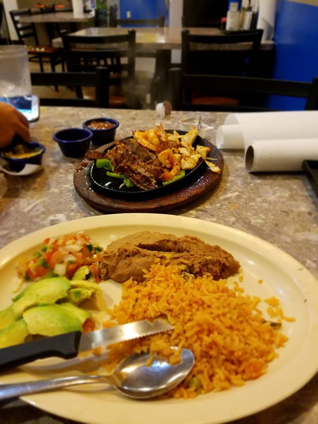 Alazan poblano Mexican food | restaurant | 7721 Almeda Genoa Rd, Houston, TX 77075, USA | 7139912317 OR +1 713-991-2317