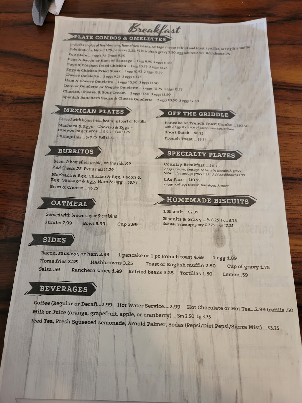 Juniors Cafe | restaurant | 1791 Adams Ave, El Centro, CA 92243, USA | 7603539556 OR +1 760-353-9556