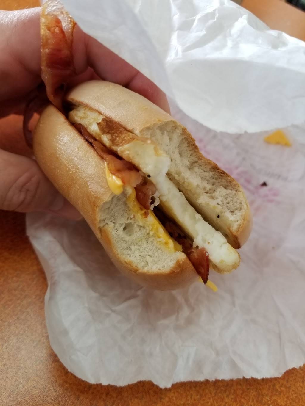 Dunkin | bakery | 2895 Davie Rd, Davie, FL 33314, USA | 9545012685 OR +1 954-501-2685