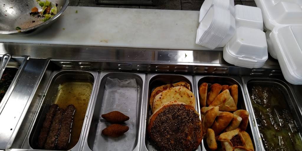 Shawarma Corner | restaurant | 323 Erie St S, Leamington, ON N8H 3C8, Canada | 5193988852 OR +1 519-398-8852