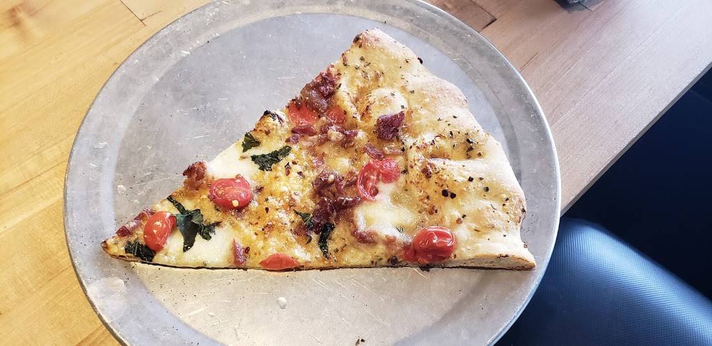 Pie Society | meal takeaway | 700 N LBJ Dr #107, San Marcos, TX 78666, USA | 5128058900 OR +1 512-805-8900