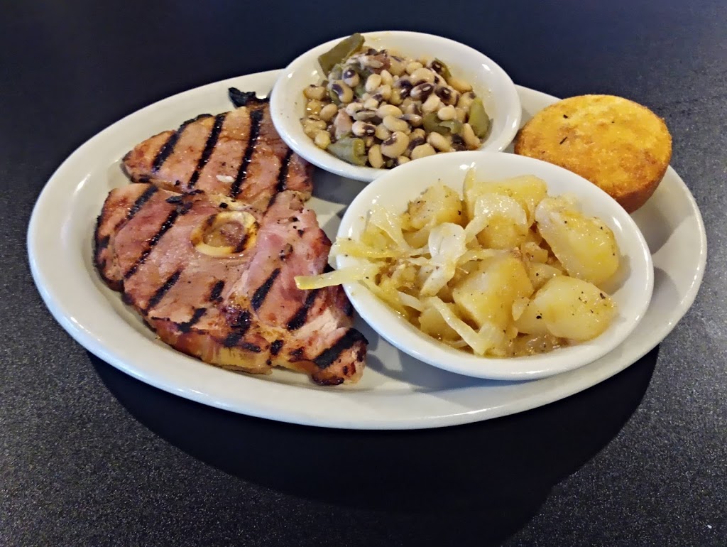 Judys Place | restaurant | 3977 Government Blvd, Mobile, AL 36693, USA | 2516654547 OR +1 251-665-4547