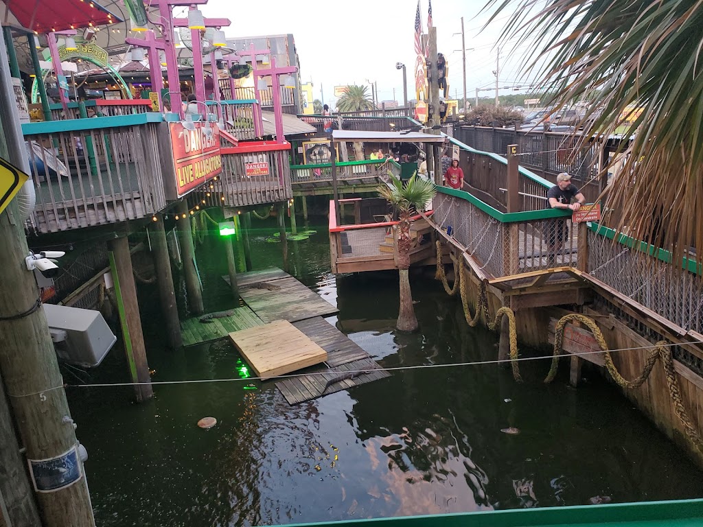 Fat Daddys Arcade | restaurant | 20009 Emerald Coast Pkwy, Destin, FL 32541, USA | 8504246021 OR +1 850-424-6021