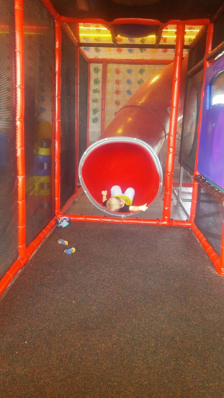 Burger King | restaurant | 3276 Center Rd, Brunswick, OH 44212, USA | 3302733360 OR +1 330-273-3360