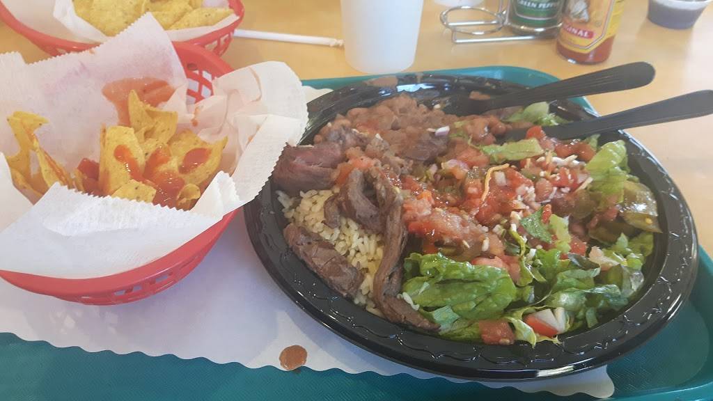 Sierra Grille | restaurant | 617 Connecticut Ave, Norwalk, CT 06854, USA | 2038386227 OR +1 203-838-6227