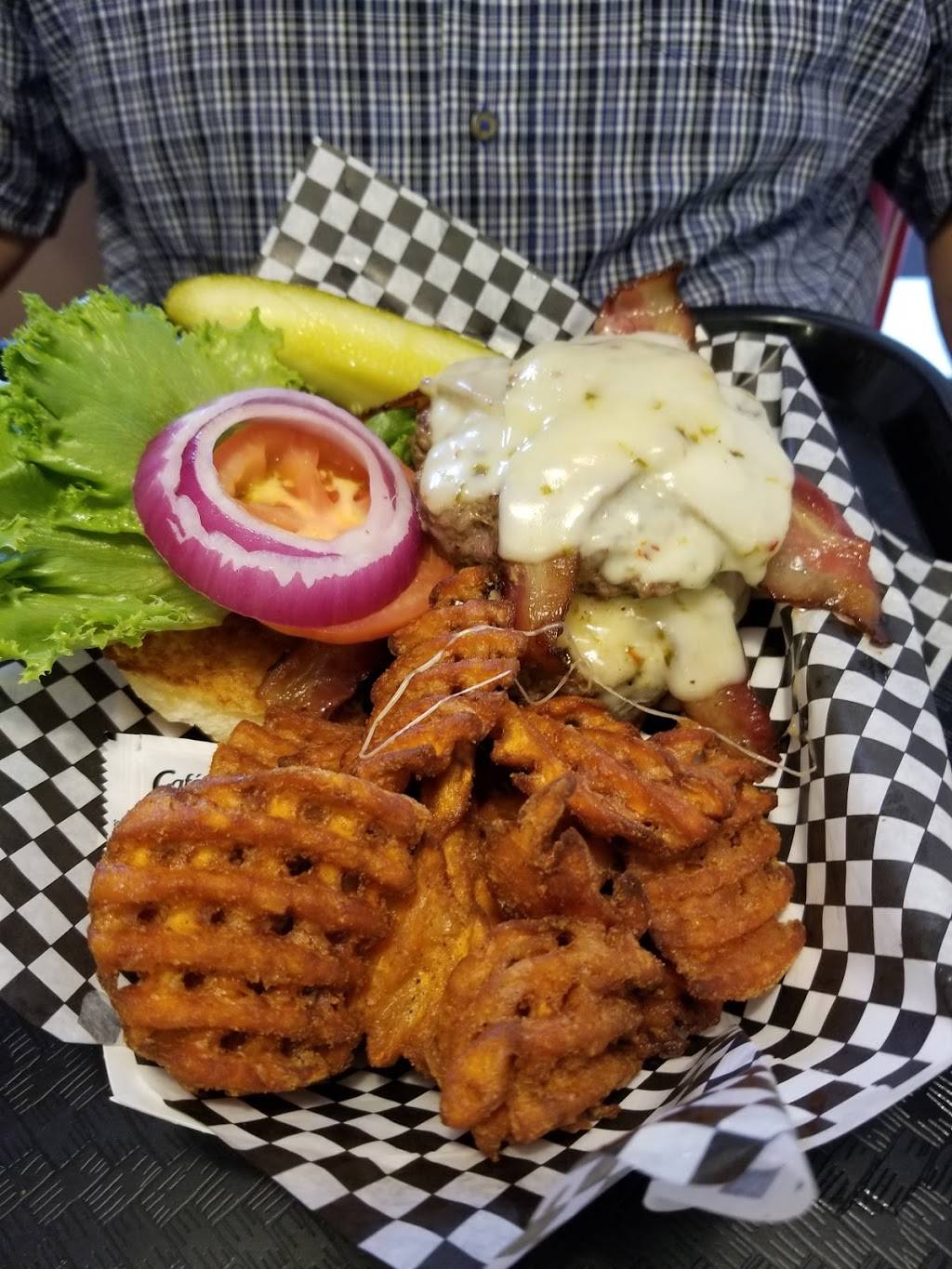 Maybe Baby Burgers | restaurant | 7530 NY-54, Bath, NY 14810, USA | 6076224130 OR +1 607-622-4130