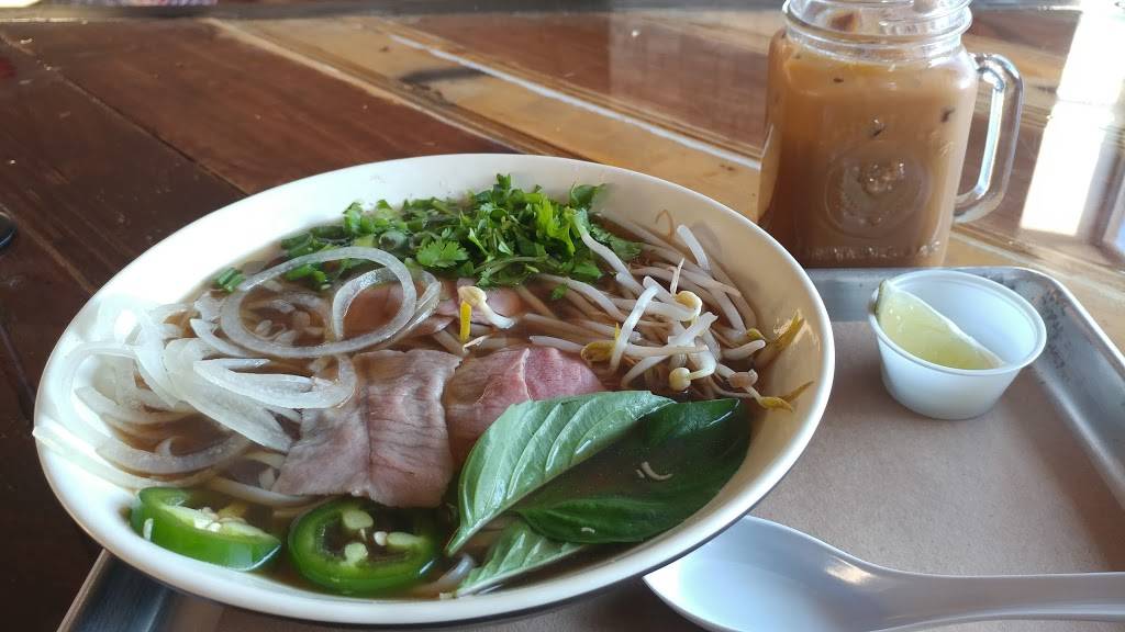 Pho On The Block | restaurant | 1301 Portage Street, Kalamazoo, MI 49001, USA | 2694596887 OR +1 269-459-6887