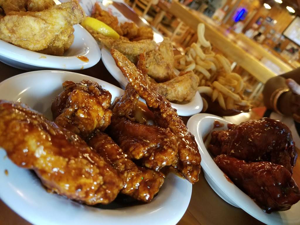 Hooters | meal takeaway | 2503 W North Ave, Melrose Park, IL 60160, USA | 7084861895 OR +1 708-486-1895