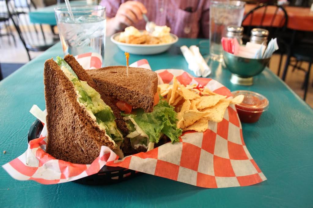 Call of the Canyon Cafe | restaurant | 109 N Main St, Bowling Green, OH 43402, USA | 4193532255 OR +1 419-353-2255