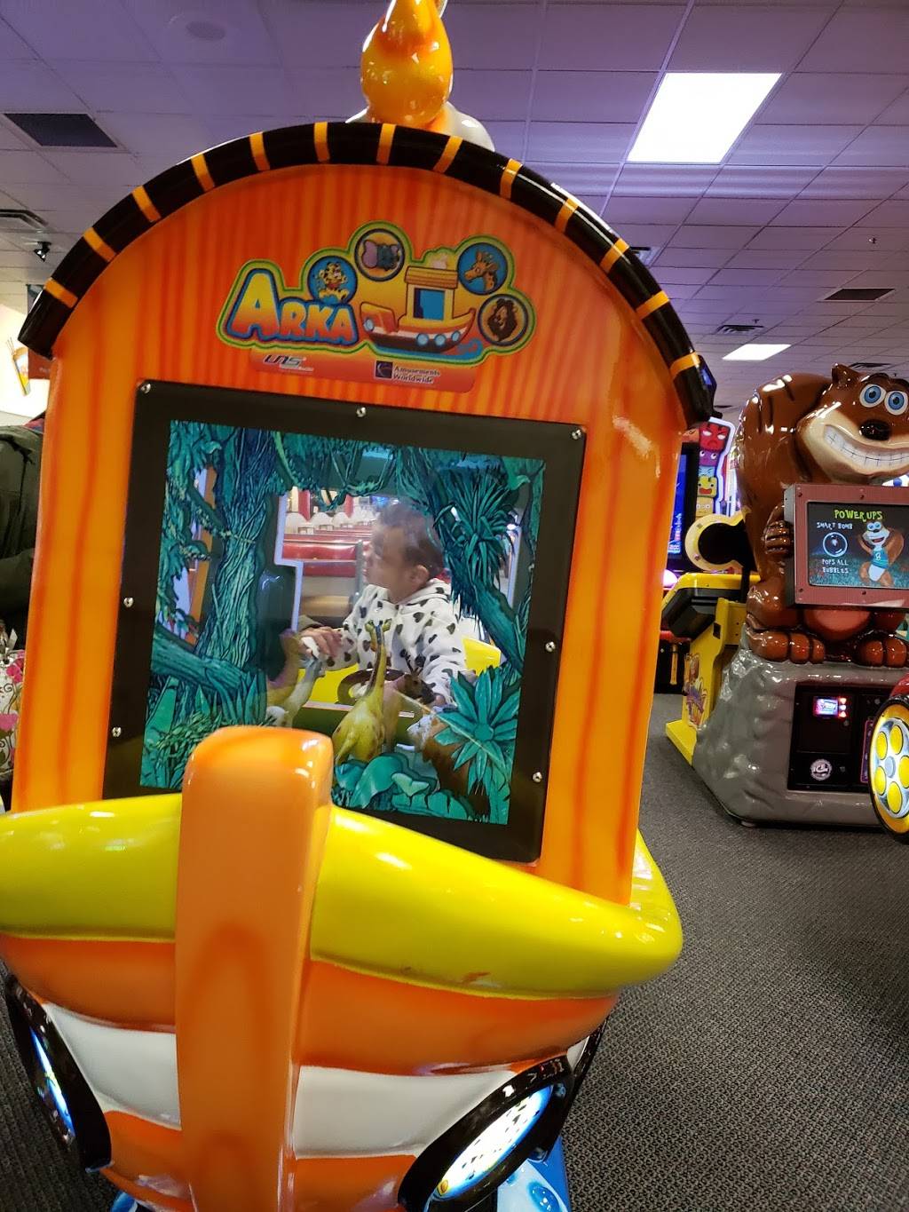 Chuck E. Cheese | restaurant | 2625 Scottsville Rd, Bowling Green, KY 42104, USA | 2708423861 OR +1 270-842-3861