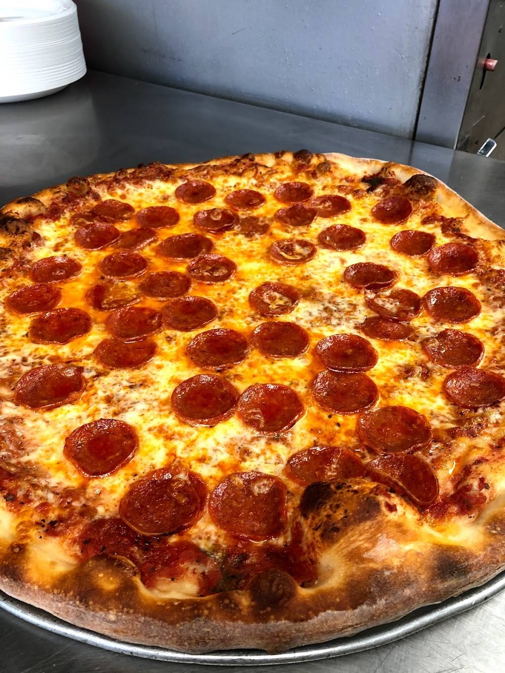 Peppinos Pizzeria | meal takeaway | 4171 Main St, Bridgeport, CT 06606, USA | 2036127485 OR +1 203-612-7485