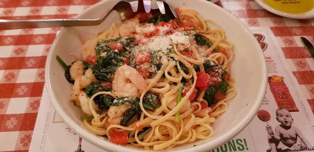 Buca di Beppo Italian Restaurant | restaurant | 5192 Buffalo Speedway, Houston, TX 77005, USA | 7136652822 OR +1 713-665-2822