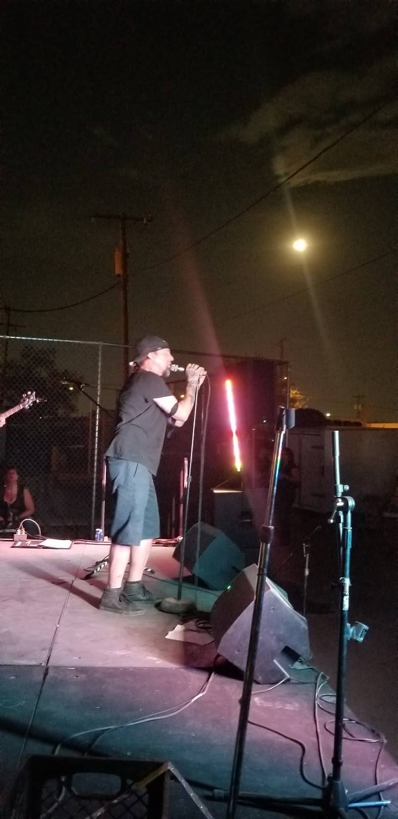 Paulinas bar and grill | restaurant | 7792 Franklin Dr, El Paso, TX 79915, USA | 9157710997 OR +1 915-771-0997