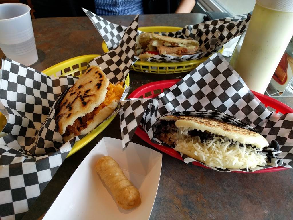 Arepa Venezuelan Kitchen | restaurant | 1405 NE 50th St, Seattle, WA 98105, USA | 2065564879 OR +1 206-556-4879