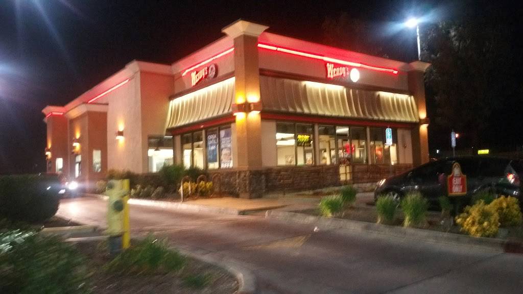 Wendys | restaurant | 12410 Day St, Moreno Valley, CA 92553, USA | 9516970335 OR +1 951-697-0335