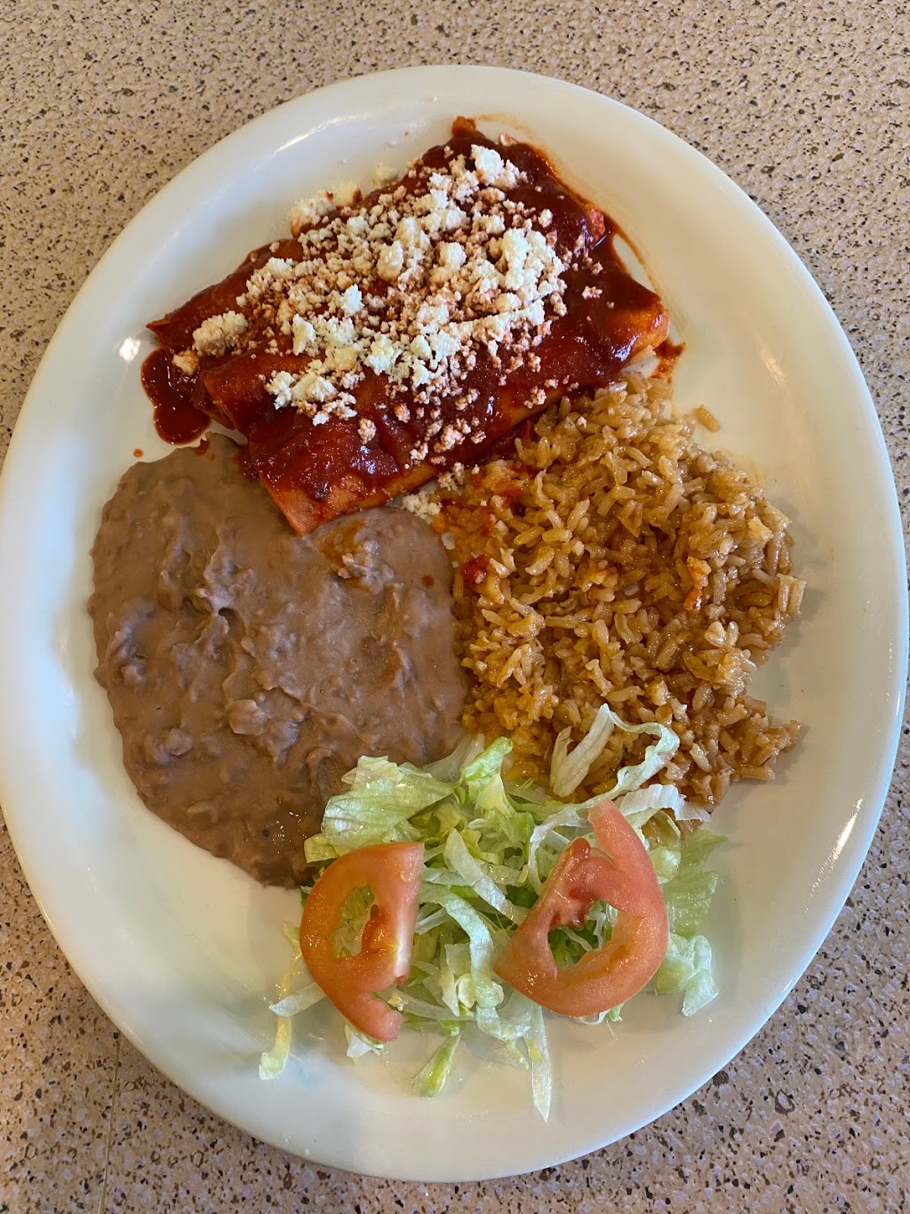 PRISILA’S cafe | restaurant | 510 Enrique M. Barrera Pkwy, San Antonio, TX 78237, USA | 2109611551 OR +1 210-961-1551