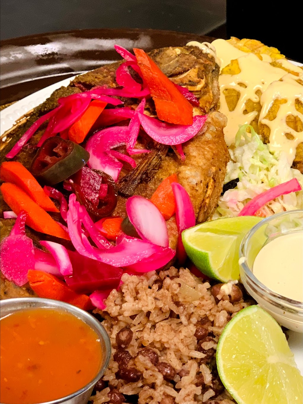 El Rincon Centroamericano | restaurant | 1530 Railroad Ave UNIT C, Rifle, CO 81650, USA | 9706659366 OR +1 970-665-9366