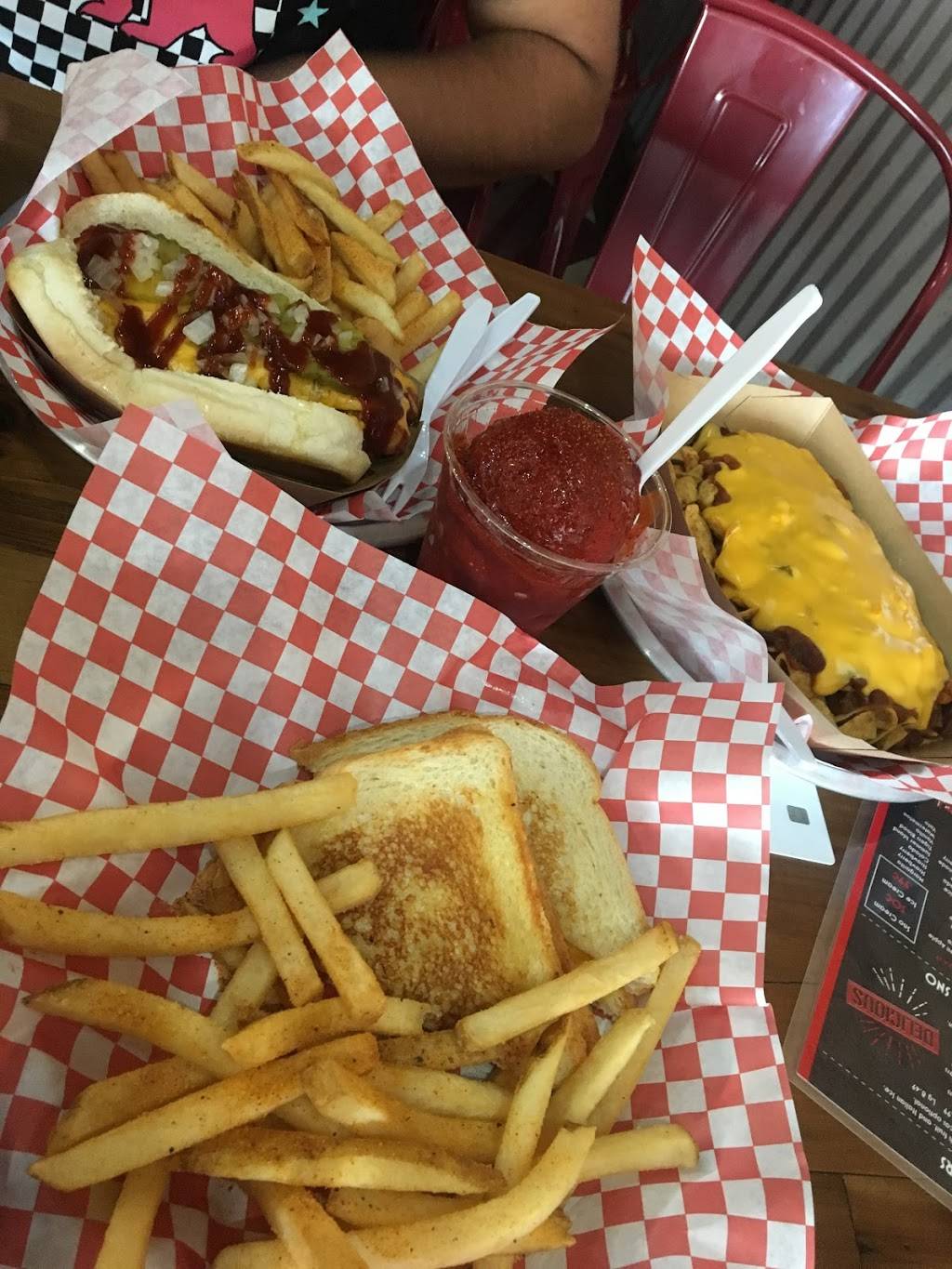 The Shack | restaurant | 7431 Northwest Loop 410 #115, San Antonio, TX 78245, USA | 2103754097 OR +1 210-375-4097