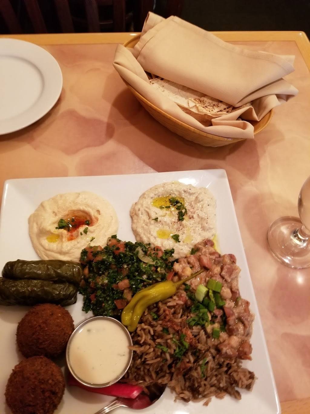 Pita House | restaurant | 719 King St, Alexandria, VA 22314, USA | 7036849194 OR +1 703-684-9194