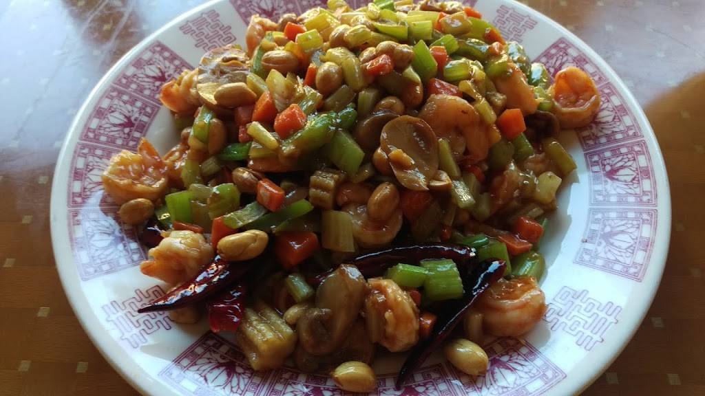 Golden House Kitchen | restaurant | 6305 Park Ave, West New York, NJ 07093, USA | 2018693323 OR +1 201-869-3323