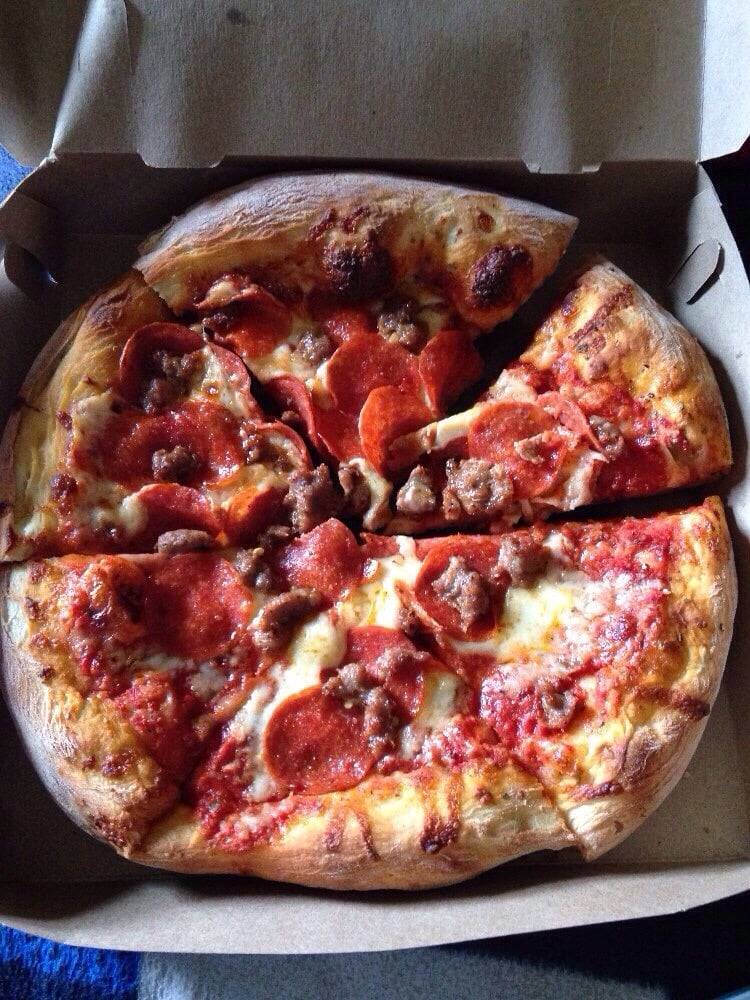 Brandanis Pizza | restaurant | 2595 W Henrietta Rd, Rochester, NY 14623, USA | 5852727180 OR +1 585-272-7180