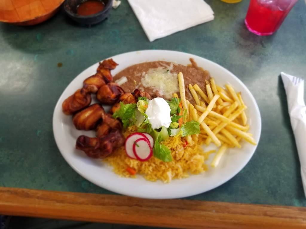 La Concha | restaurant | 2612 E Anaheim St, Long Beach, CA 90804, USA | 5624389499 OR +1 562-438-9499