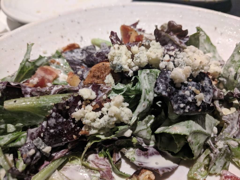 Carrabbas Italian Grill | restaurant | 1205 Townsgate Ct, Plant City, FL 33563, USA | 8137520760 OR +1 813-752-0760