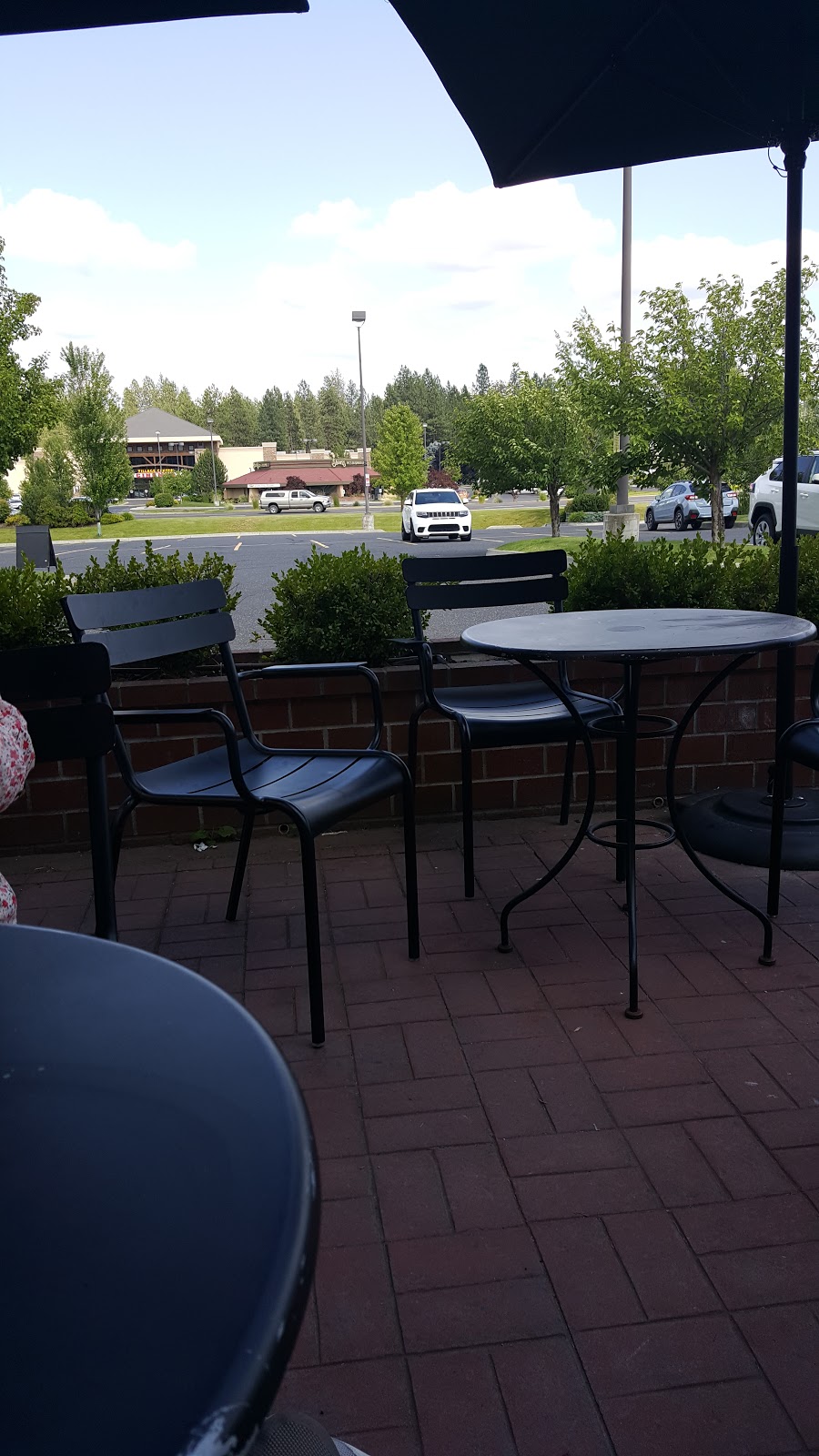 Starbucks | cafe | 12519 N Division St, Spokane, WA 99218, USA | 5094689461 OR +1 509-468-9461