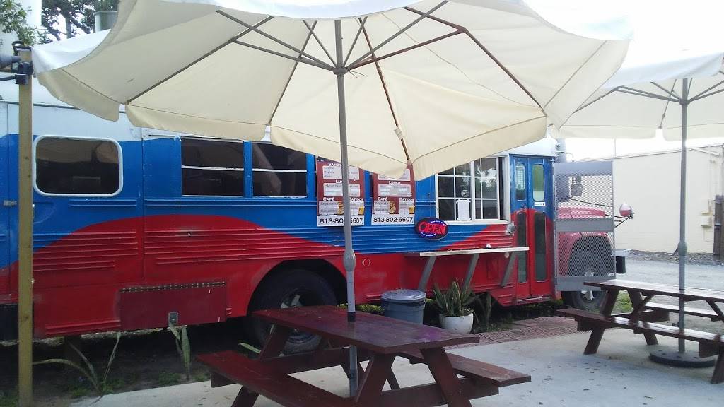 El Cafe De Mechy | restaurant | 1609 S Kingsway Rd, Seffner, FL 33584, USA | 8138025607 OR +1 813-802-5607