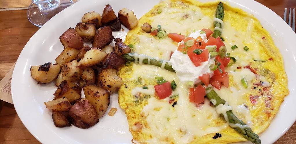 Original Word of Mouth - Venice | restaurant | 1740 E Venice Ave, Venice, FL 34292, USA | 9412186509 OR +1 941-218-6509