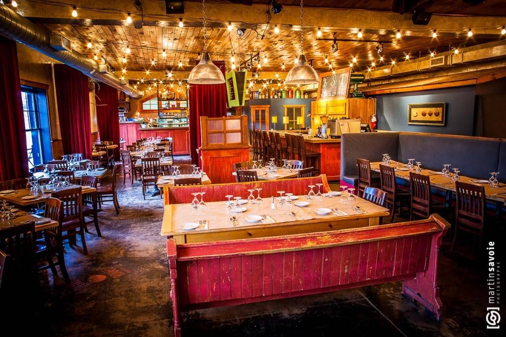 lOlive Rouge | restaurant | 193 Rue Notre Dame E Suite 200, Victoriaville, QC G6P 3Z8, Canada | 8197954492 OR +1 819-795-4492