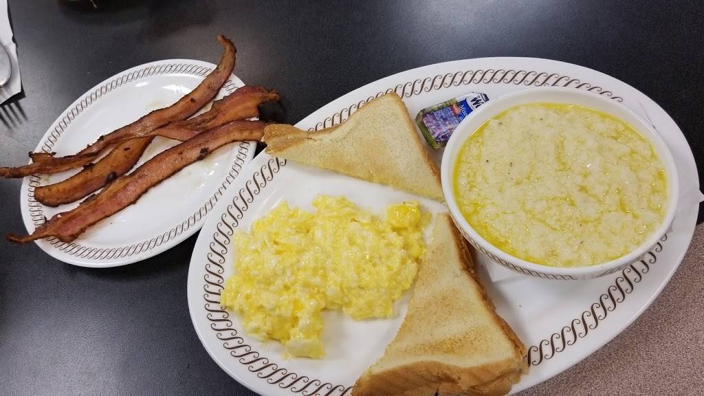 Waffle House | meal takeaway | 2448 Carolina Beach Rd, Wilmington, NC 28401, USA | 9107638337 OR +1 910-763-8337