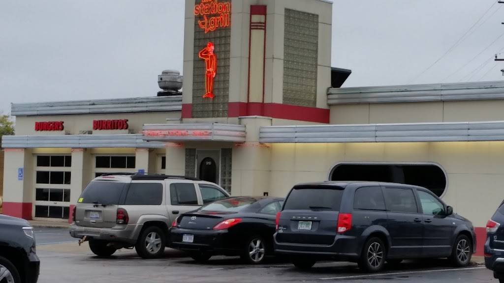 The Station Grill | restaurant | 910 W Broadway Ave, Muskegon, MI 49441, USA | 2317590633 OR +1 231-759-0633