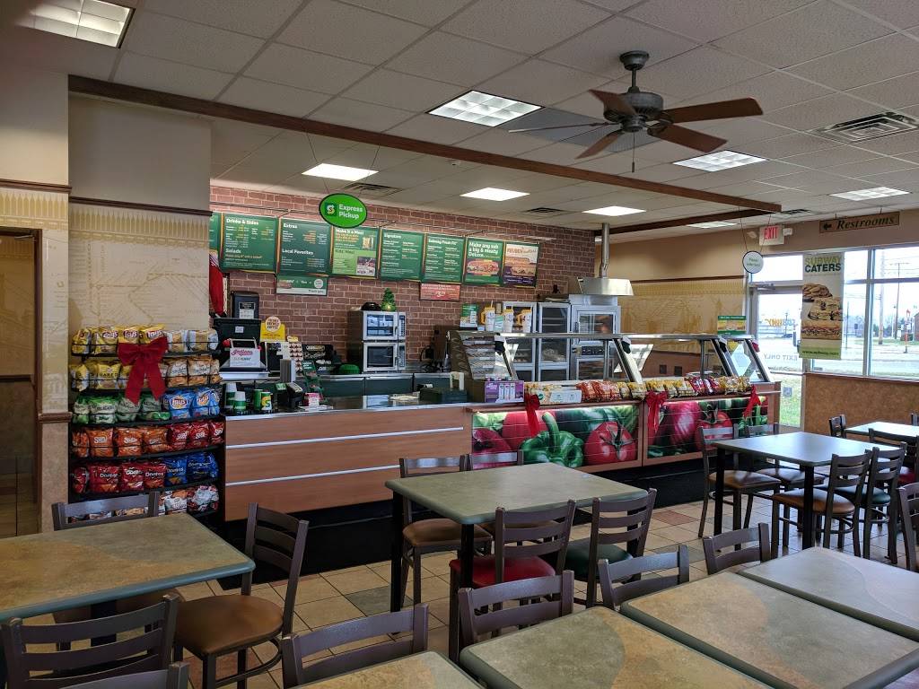 Subway | restaurant | 4195 Massillon Rd #101, Uniontown, OH 44685, USA | 3308999936 OR +1 330-899-9936