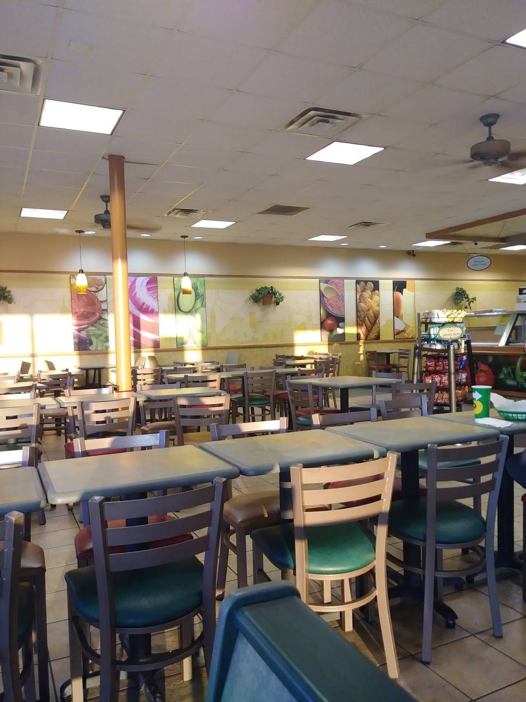 Subway | restaurant | 3493 Great Western Blvd Space #118, Columbus, OH 43204, USA | 6142797588 OR +1 614-279-7588