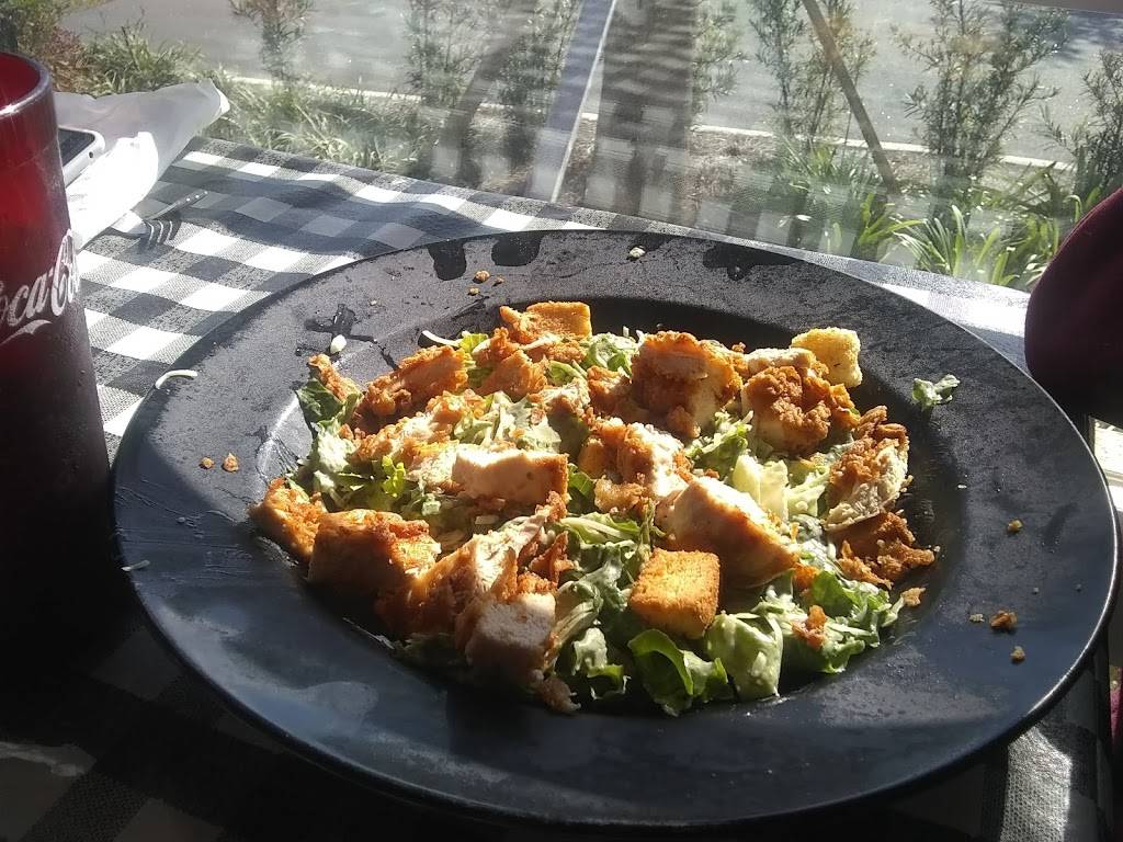 Cody’s Original Roadhouse - Mulberry | restaurant | 8761 SE Hwy 42, The Villages, FL 32162, USA | 3522057797 OR +1 352-205-7797