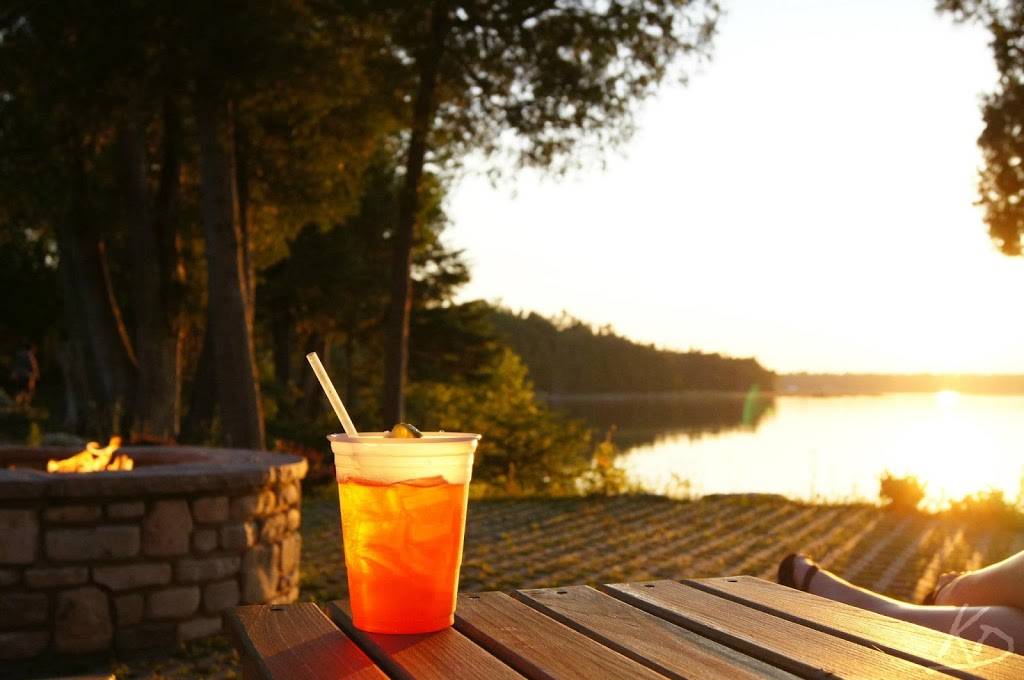 Top Deck Restaurant at Gordon Lodge | restaurant | 1420 Pine Dr, Baileys Harbor, WI 54202, USA | 9208391061 OR +1 920-839-1061