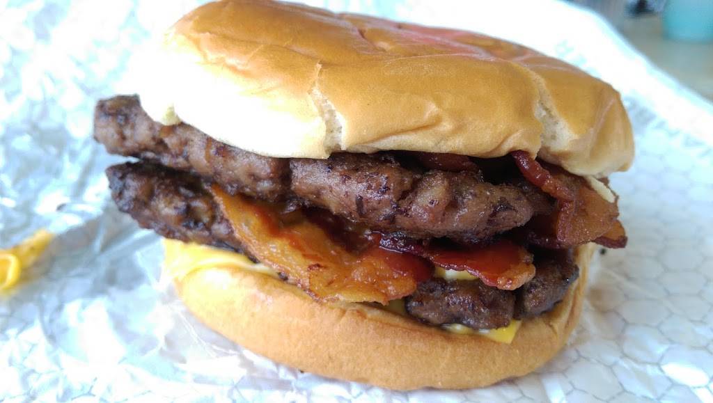 Wendys | restaurant | 2960 Lawrenceville-Suwanee Rd, Suwanee, GA 30024, USA | 7709321560 OR +1 770-932-1560