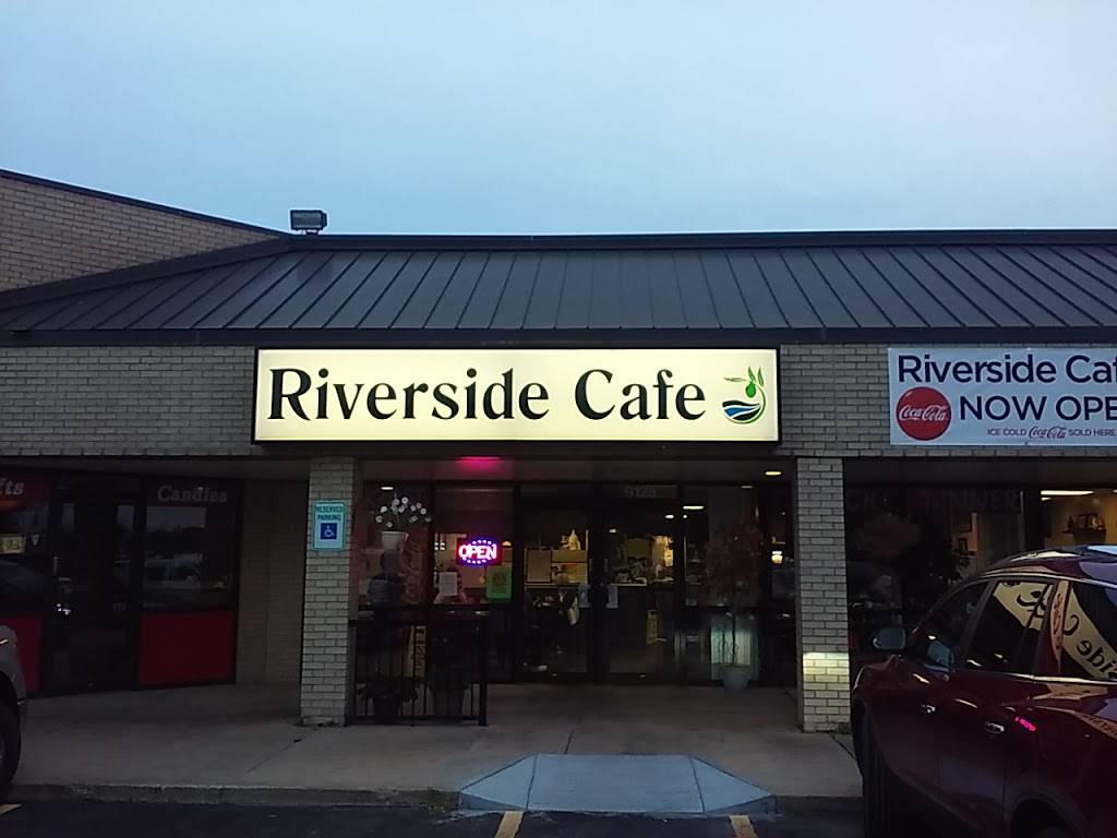 Riverside Cafe | restaurant | 9125 W Central Ave, Wichita, KS 67212, USA | 3167798700 OR +1 316-779-8700