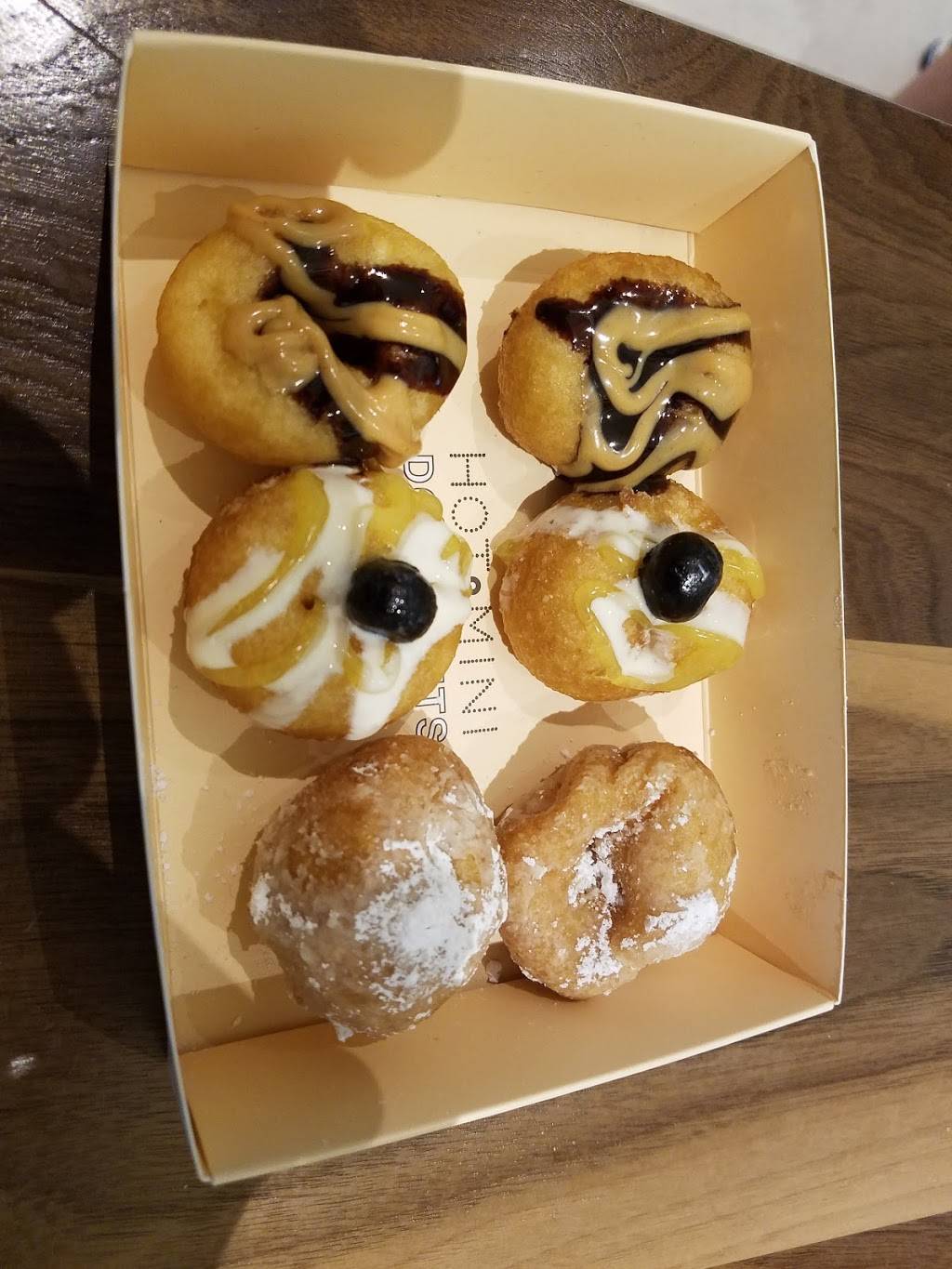 The Dapper Doughnut | bakery | 433 Opry Mills Dr, Nashville, TN 37214, USA | 6156101465 OR +1 615-610-1465