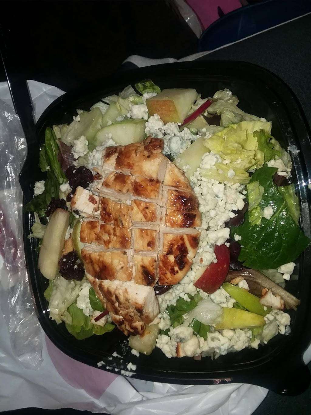 Wendys | restaurant | 5501 Birmingham Pkwy Concourse A, Charlotte, NC 28208, USA | 7043599214 OR +1 704-359-9214