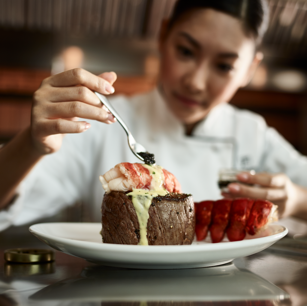 Fleming’s Prime Steakhouse & Wine Bar | restaurant | 905 N 54th St, Chandler, AZ 85226, USA | 4809401900 OR +1 480-940-1900