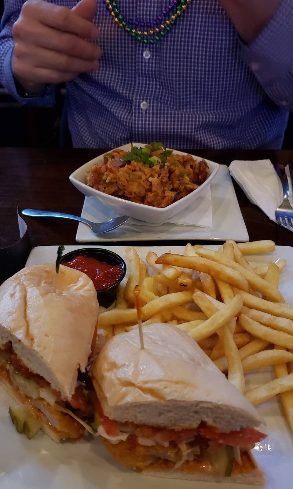 The Brass Tap | restaurant | 7808 W Layton Ave, Greenfield, WI 53220, USA | 4143014054 OR +1 414-301-4054