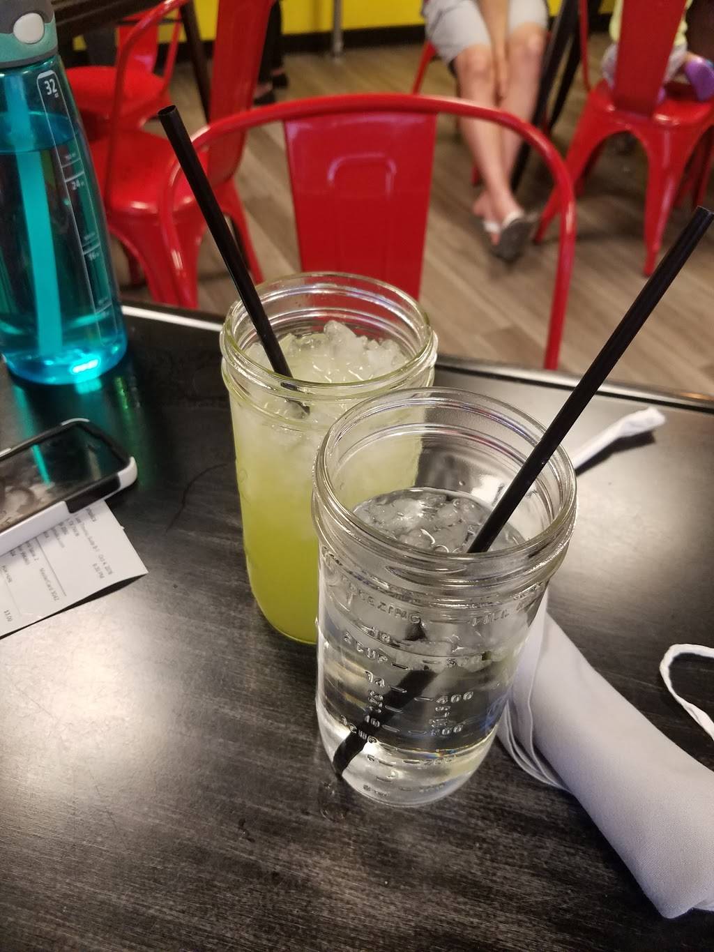 TacoHolics | restaurant | 1613 N Zaragoza Rd #201, El Paso, TX 79936, USA | 9159292592 OR +1 915-929-2592