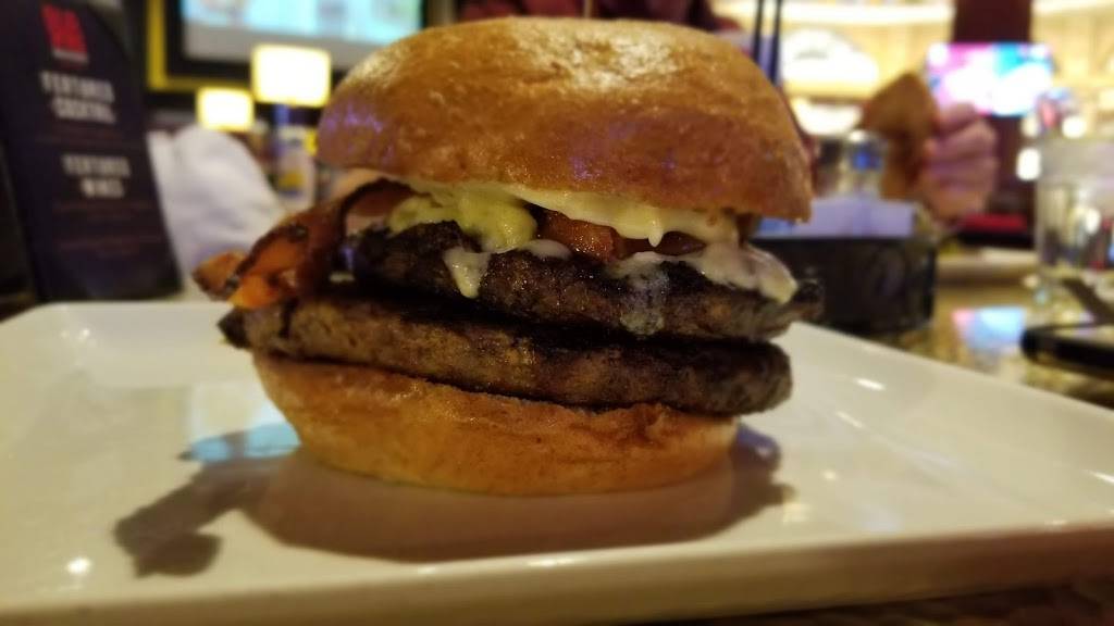 Burger Brasserie | restaurant | 3655 S Las Vegas Blvd, Las Vegas, NV 89109, USA | 7029464346 OR +1 702-946-4346