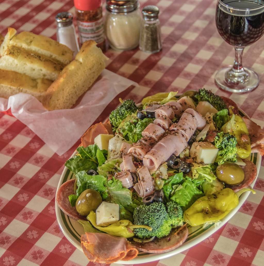 Filippis Pizza Grotto Chula Vista | restaurant | 82 Broadway, Chula Vista, CA 91910, USA | 6194276650 OR +1 619-427-6650