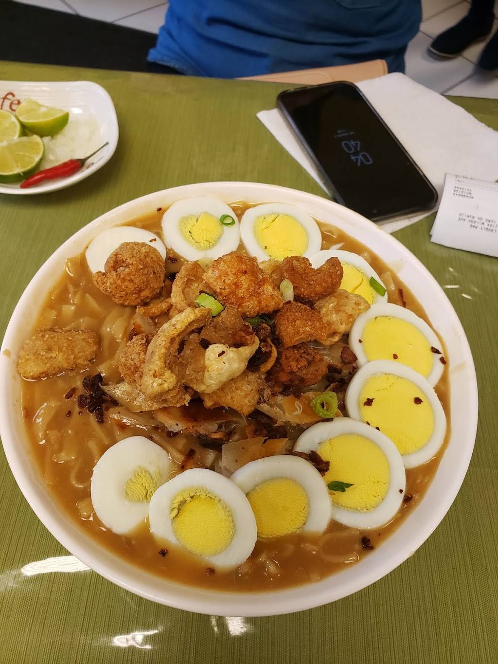 Lovely Pao | restaurant | 756 Wilson Ave, North York, ON M3K 1E2, Canada | 6473488856 OR +1 647-348-8856