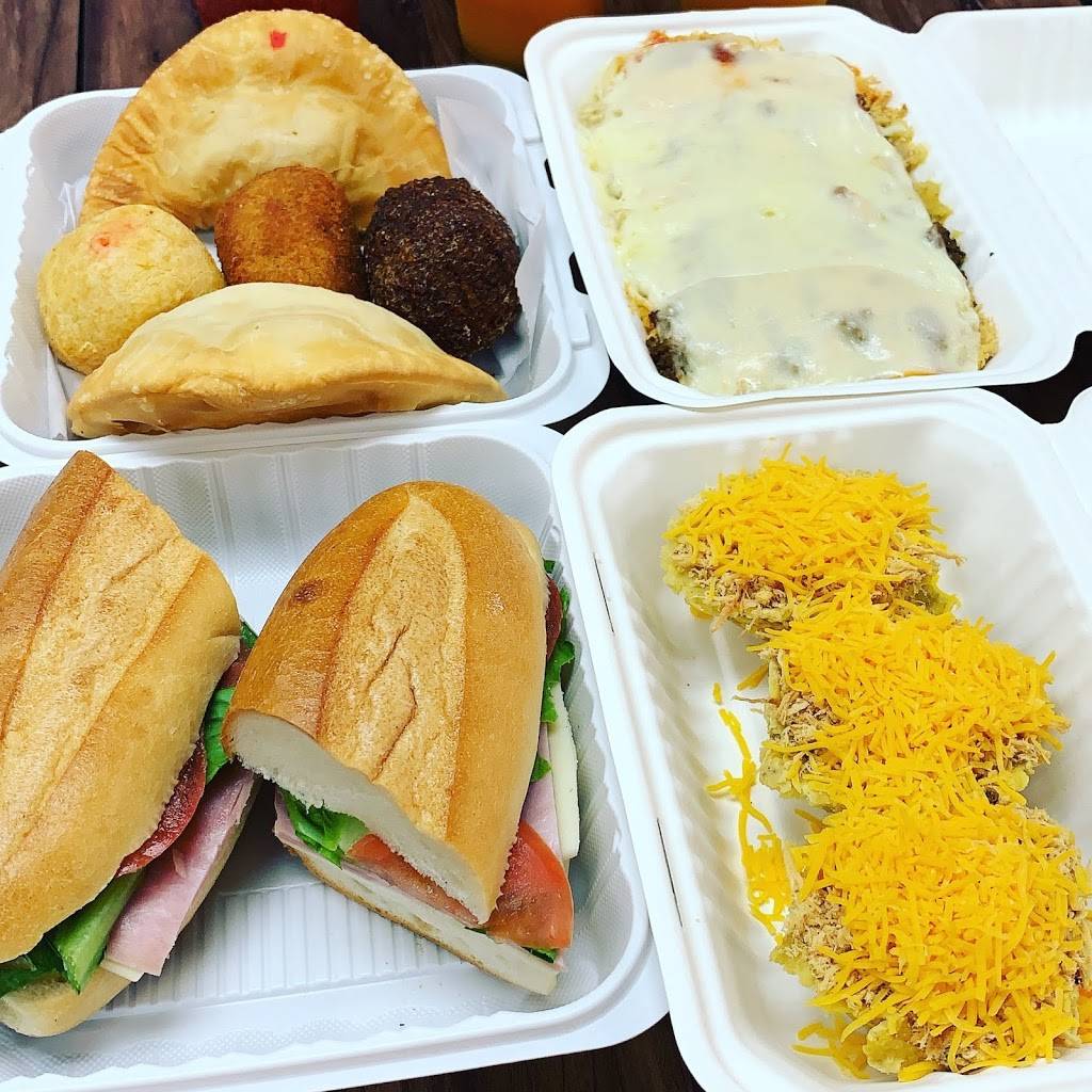 Empanada Monumental | restaurant | 206 W 236th St, The Bronx, NY 10463, USA | 7186764119 OR +1 718-676-4119